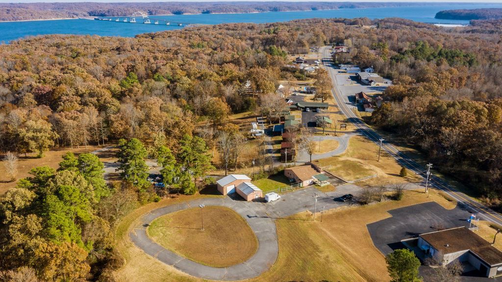 16671 US Highway 68 E, Hardin, KY 42048
